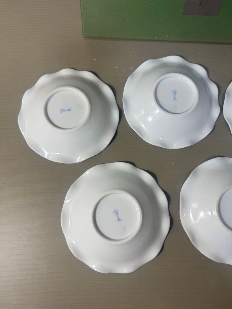 2537 深川製磁　アクアブルー　取り皿揃5枚組　未使用品 Amazon.co.jp: 深川製磁 アクアブルー 取り皿揃5枚組 : ホーム＆キッチン